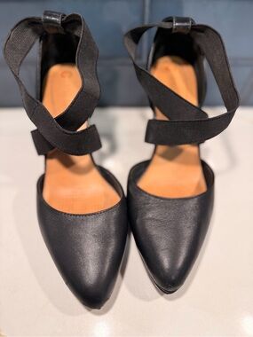 Corso Como Black Pointed Ankle-Strap Heels